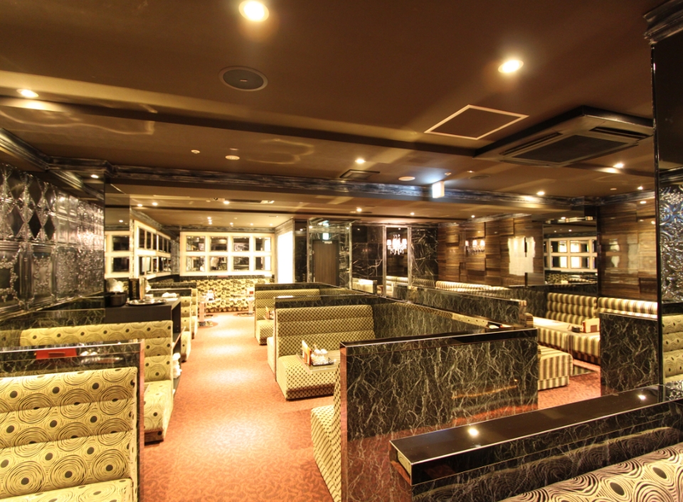 Mrs.J 錦の店内画像