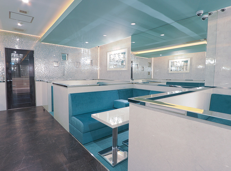 Mrs.J 錦の店内画像